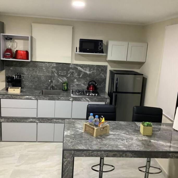 Cozy 1-Bedroom Apartment Minutes Away Drive To Mangel Halto Beach Savaneta Экстерьер фото